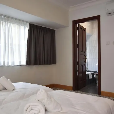 Apartment 2 Bedroom, And Spacious With Sea View - 2 *