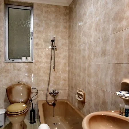 2 Bedroom & Spacious With Sea Views