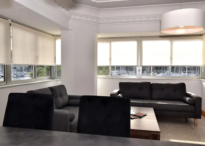 דירה 2 Bedroom & Spacious With Sea Views