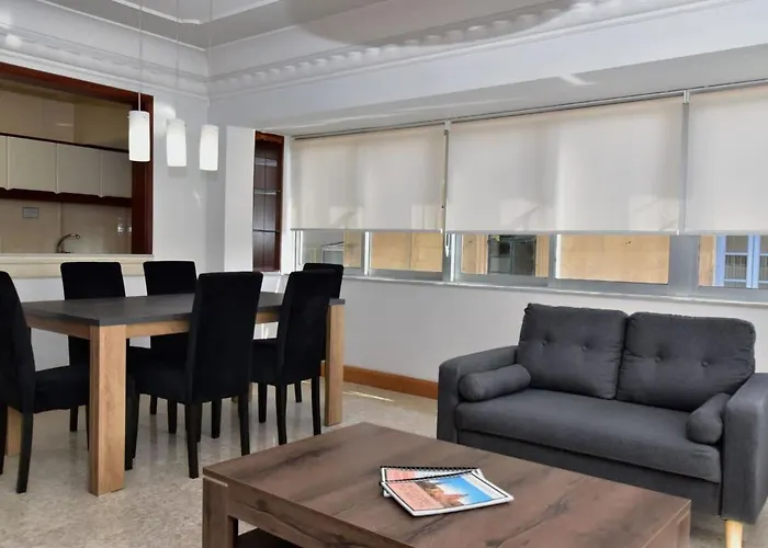 2 Bedroom & Spacious With Sea Views * מסידה