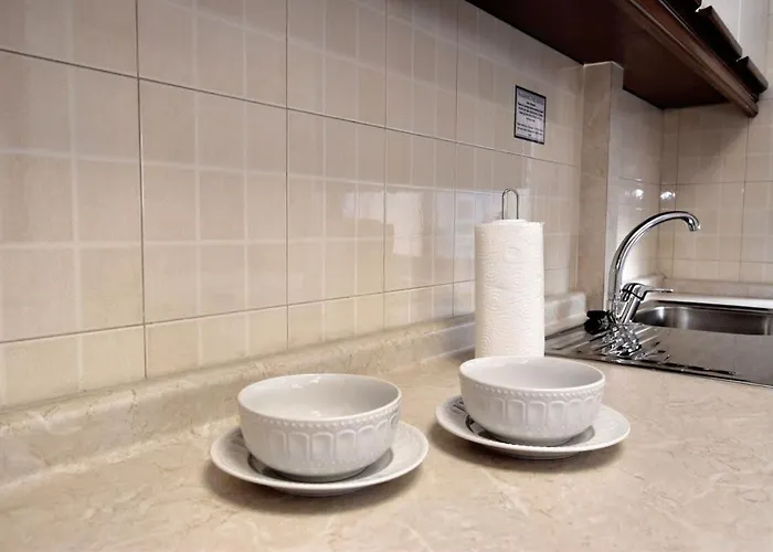 דירה 2 Bedroom & Spacious With Sea Views *